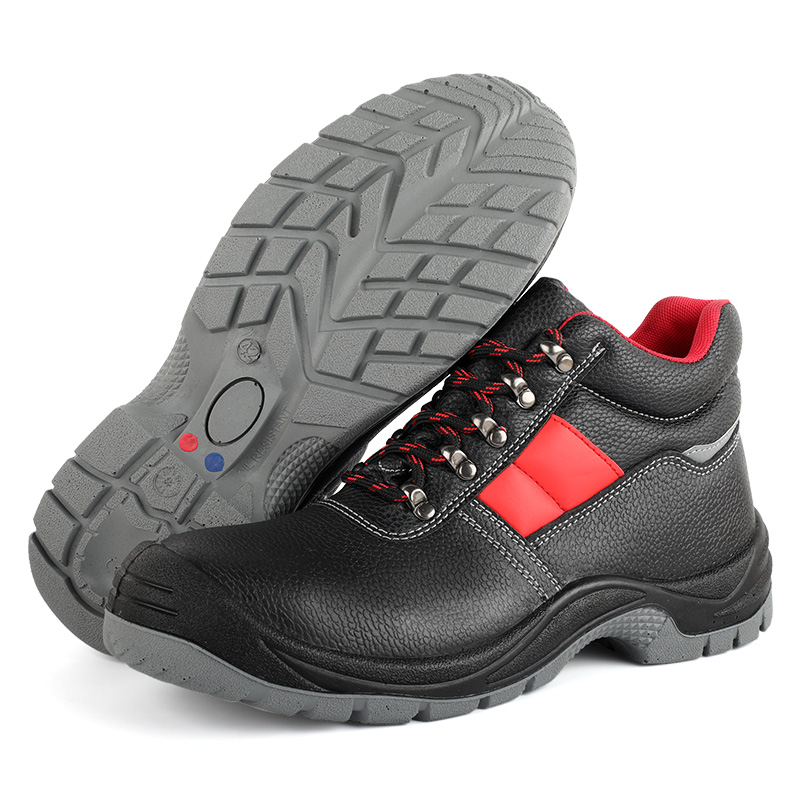 What are the benefits of wearing protective shoes for outdoor work?